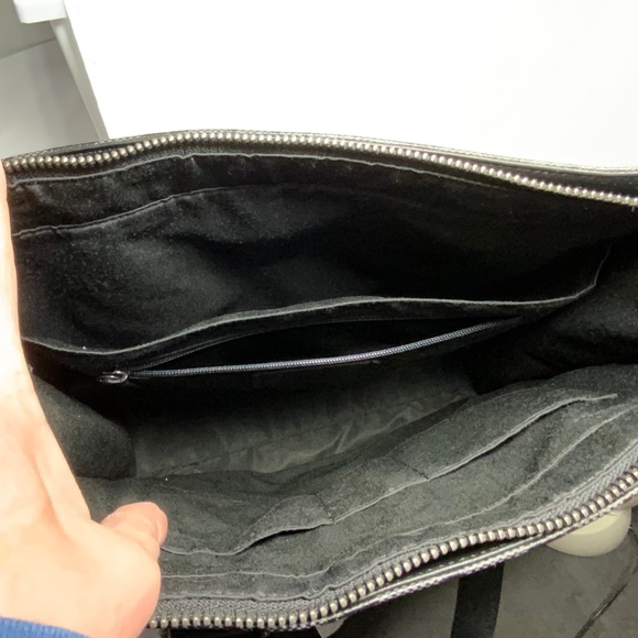 Coach Graham Structured Tote - C3232 - Picture 5 of 16